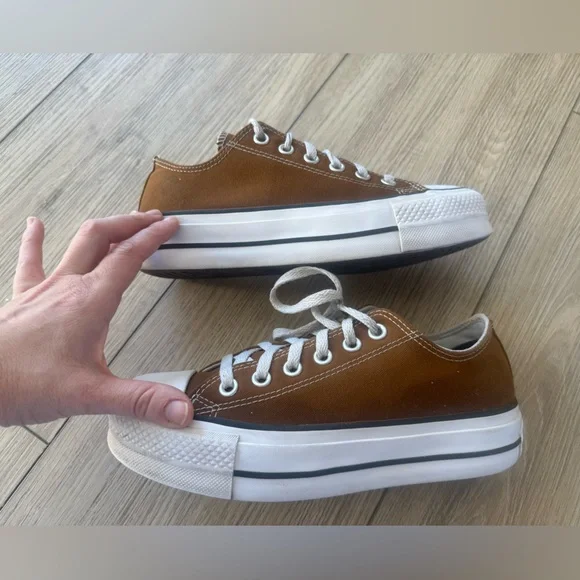 Converse Men’s Low Top Canvas Sneakers in Brown and White - Picture 2 of 6